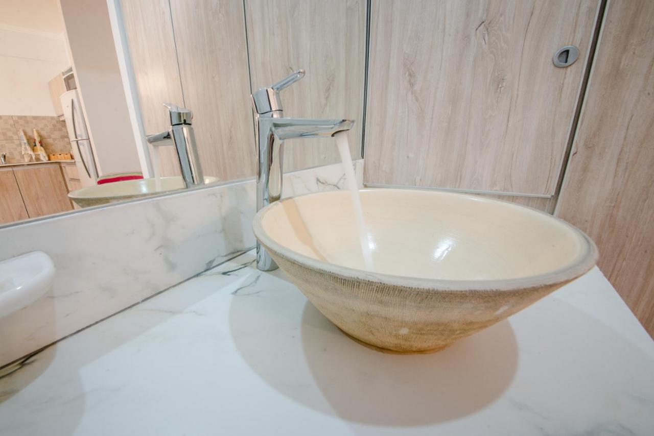 Augusta Apartment Салта Екстериор снимка